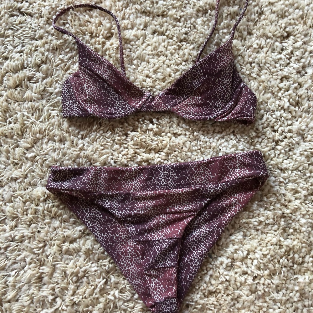 benoa bruna set